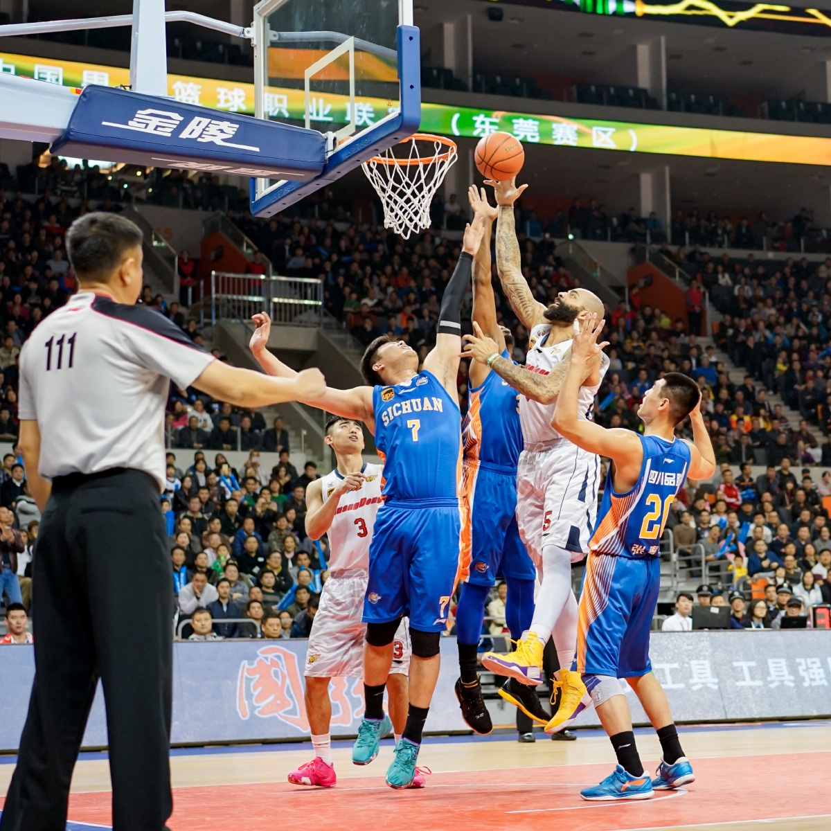 稳步上分 稳步上分