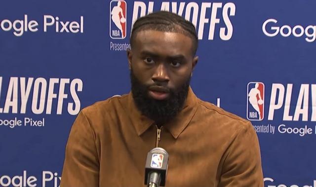 出口拥堵叠 出口拥堵叠