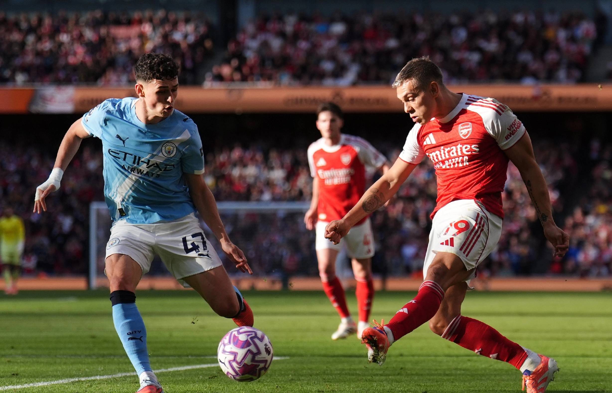 出口拥堵叠 出口拥堵叠